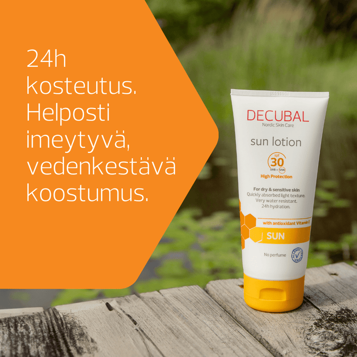  Kosteuttava ja hellävarainen aurinkovoide

