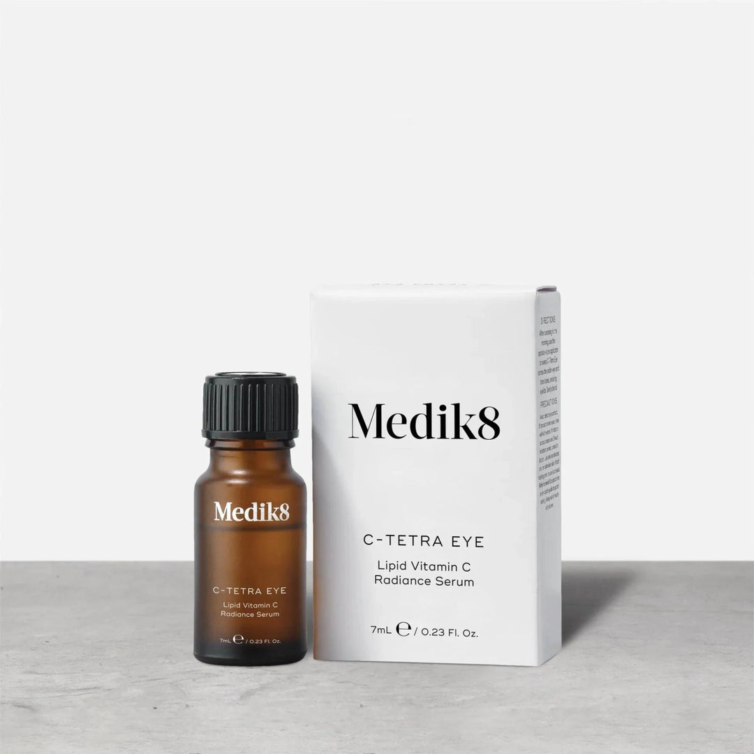 Kuvassa Medik8 C-Tetra Eye -tuote, joka on silmänympärysseerumi C-vitamiinipohjaisella koostumuksella
