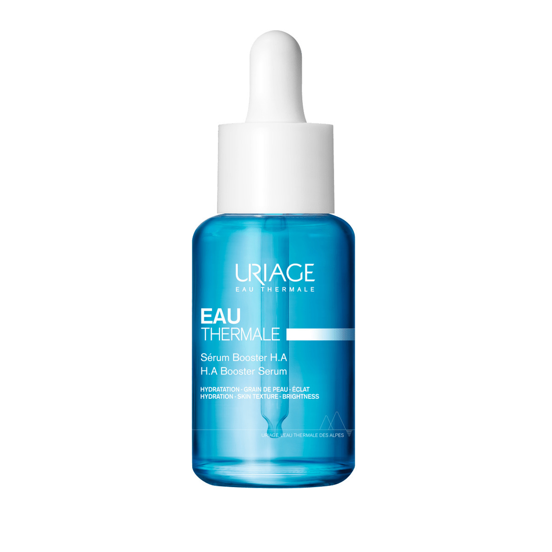 Uriage Eau Thermale Water HA Booster seerumi 30 ml -tuotteen kuvauskuva, joka esittelee seerumin pakkausta ja tuotetta